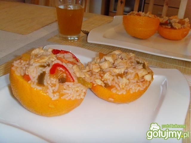 Kurczak w pomarańczowej zastawie Kurczak w pomarańczowej zastawie
