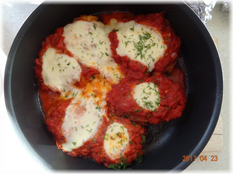 Kurczak w pomidorach czyli kotlety po prowansalsku