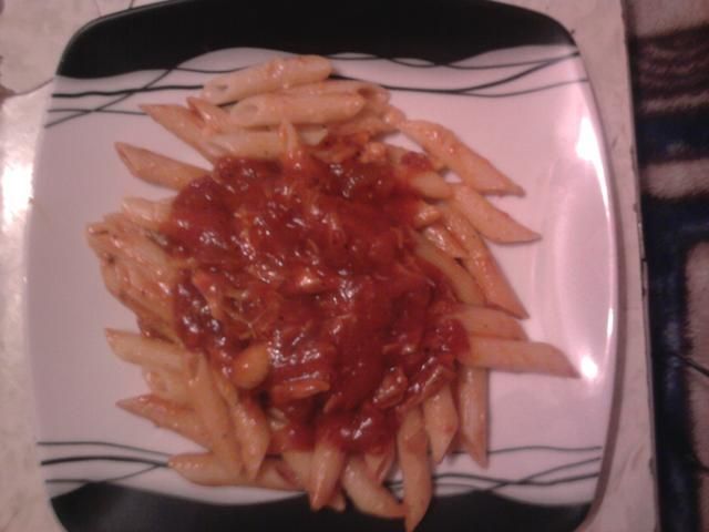 Kurczak w pomidorach i cebuli  Kurczak w pomidorach i cebuli