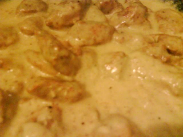 Kurczak w śmietanowym sosie curry