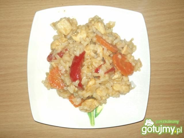 Kurczak w sosie orzechowym Kurczak w sosie orzechowym