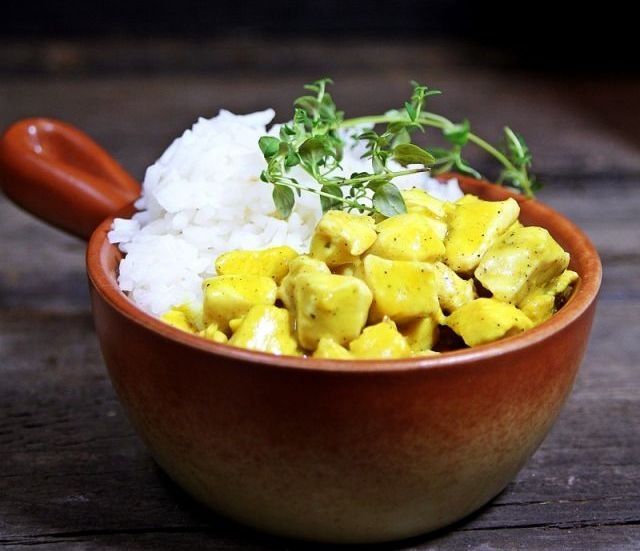 Kurczak w sosie pomarańczowym