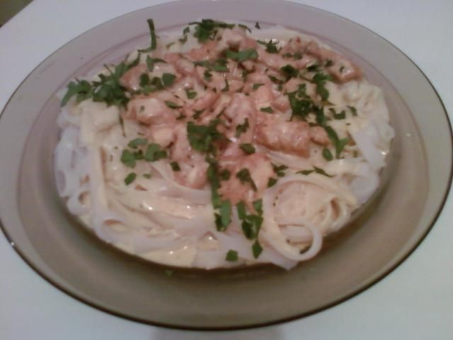 Kurczak w sosie serowym z curry