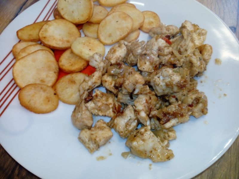 Kurczak z czosnkiem i magi Kurczak z czosnkiem i magi