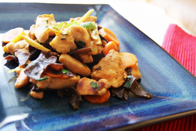 Kurczak z imbirową nutą Kurczak z imbirową nutą