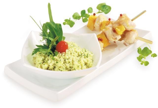 Kurczak z mango z ziołowym kuskusem