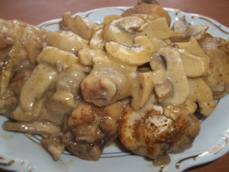 Kurczak z pieczarkami