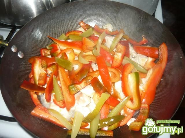 Kurczak z warzywami wg Danusi