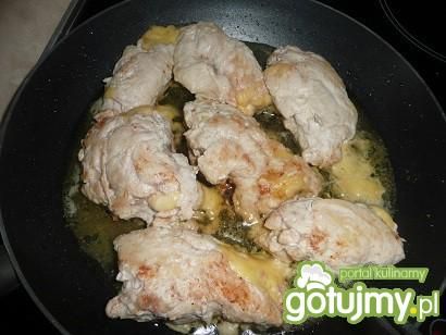 kurczak z żółtym serem