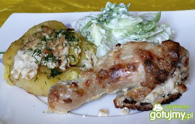 Kurczak zapiekany w zupie cebulowej