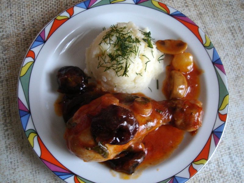 Kurczak ze śliwkami