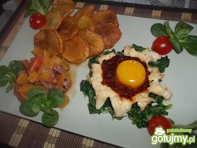 Kurczakowe kwiatki z salsą