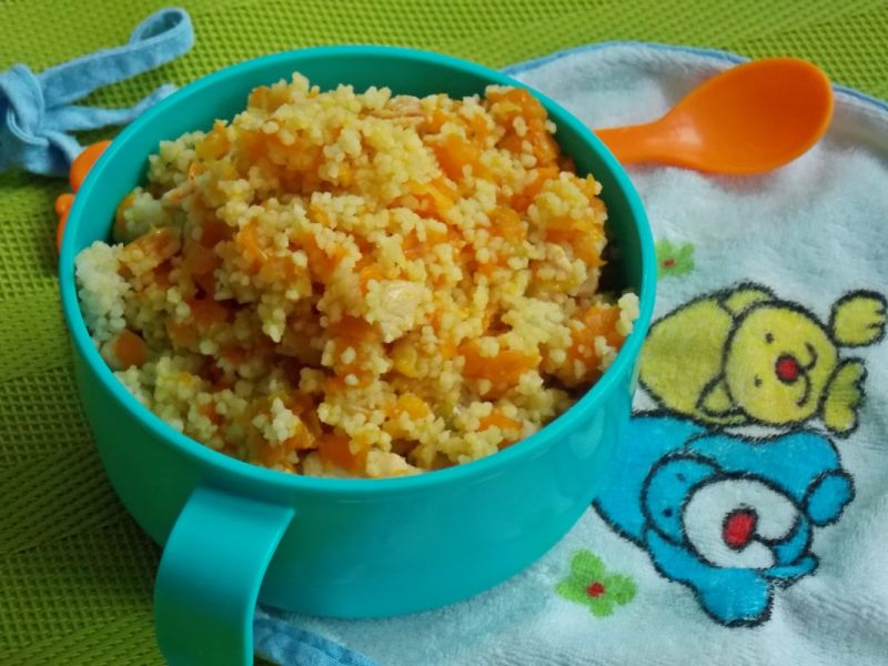 Kuskus z marchewką i kurczakiem Kuskus z marchewką i kurczakiem