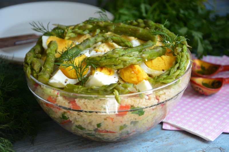 Kuskus z warzywami i jajkiem Kuskus z warzywami i jajkiem