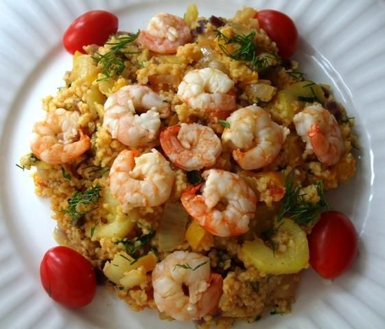 Kuskus z warzywami i krewetkami