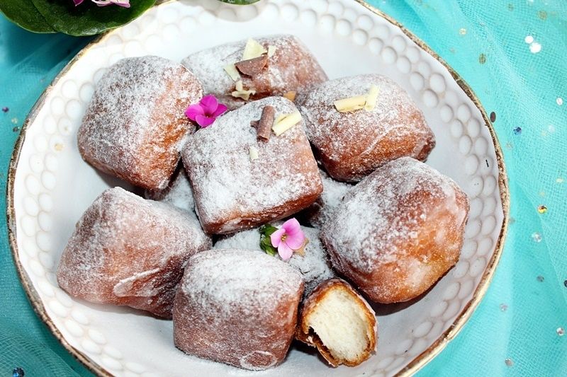 Kwadratowe mini pączki Kwadratowe mini pączki