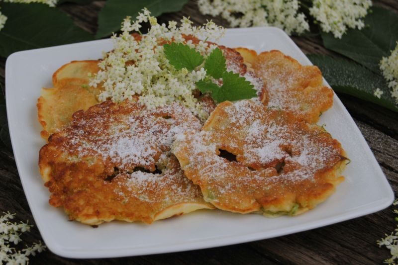 Kwiaty bzu w cieście   Kwiaty bzu w cieście