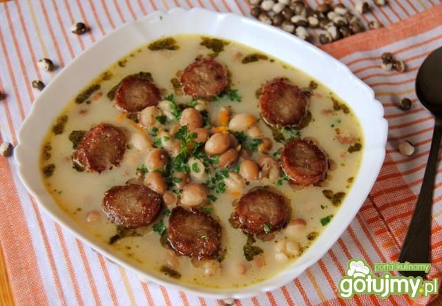 „Łaciata” zupa lub po prostu groszkowa „Łaciata” zupa lub po prostu groszkowa