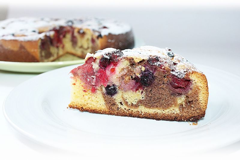 Łaciate ciasto z owocami  Łaciate ciasto z owocami