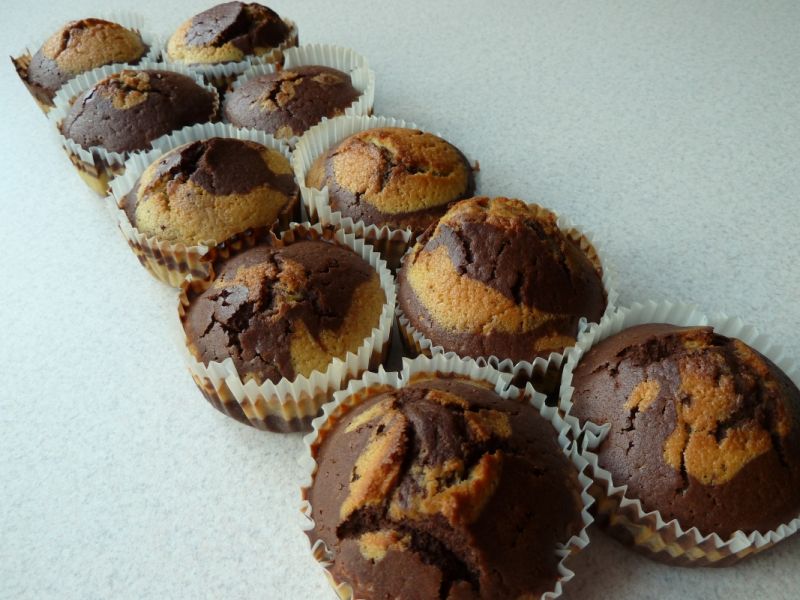 Łaciate muffinki a'la zebra Łaciate muffinki a'la zebra