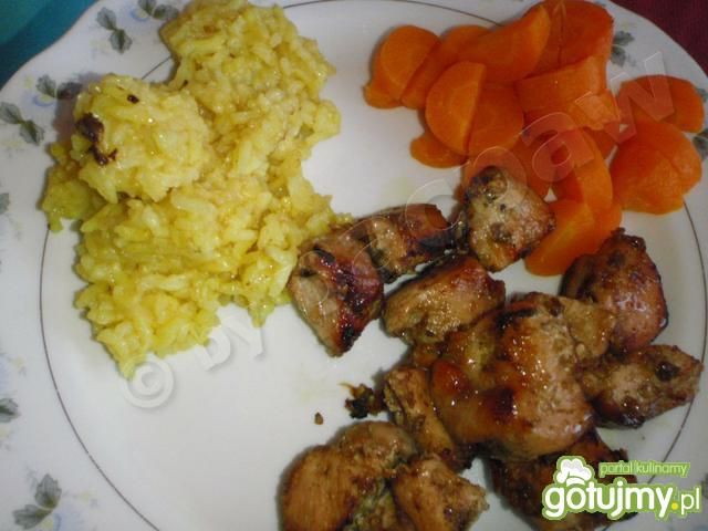 Łagodny indyk z ryżem curry