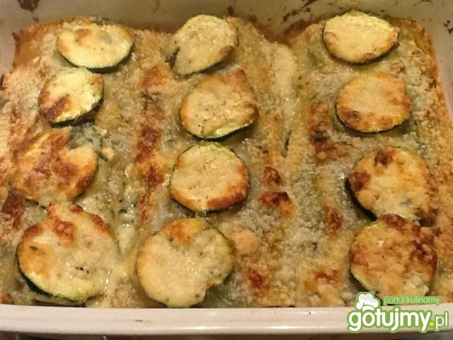 Lasagne z cukinią i szpinakiem Lasagne z cukinią i szpinakiem