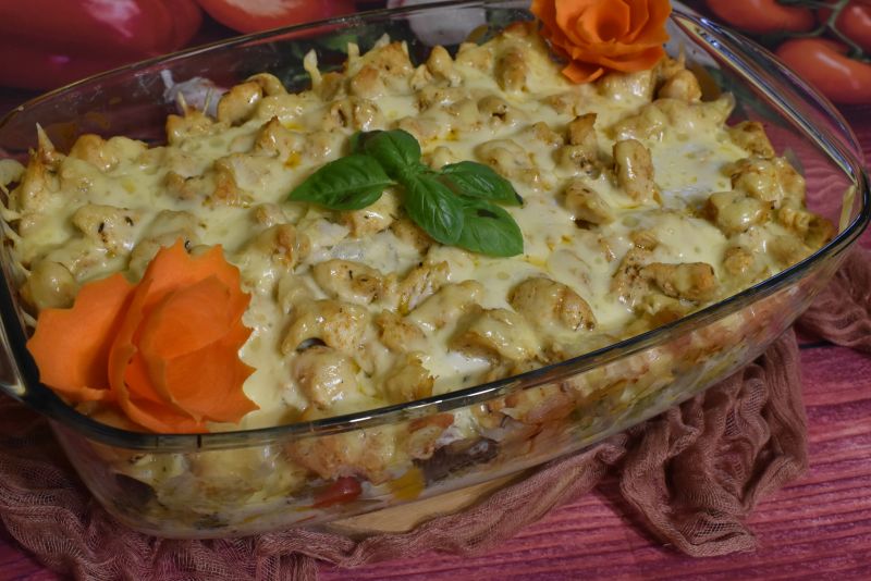 Lasagne z kurczakiem w sosie serowym Lasagne z kurczakiem w sosie serowym