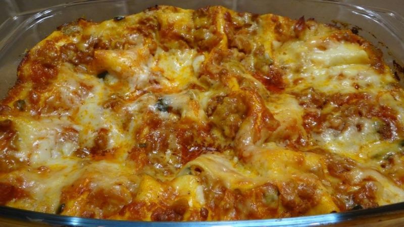 Lasagne z mięsem mielonym i cukinią