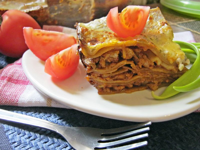 Lasagne z mięsem mielonym i pieczarkami Lasagne z mięsem mielonym i pieczarkami