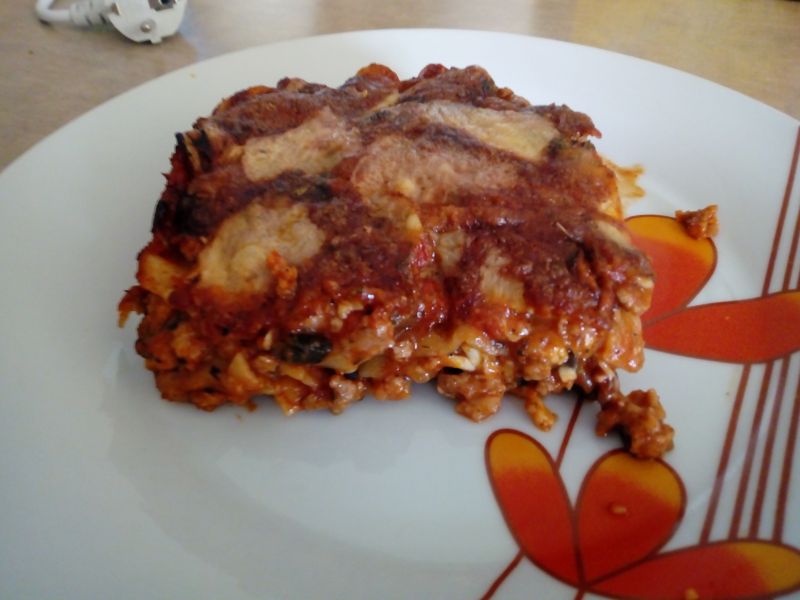 Lasania z mięsem mielonym