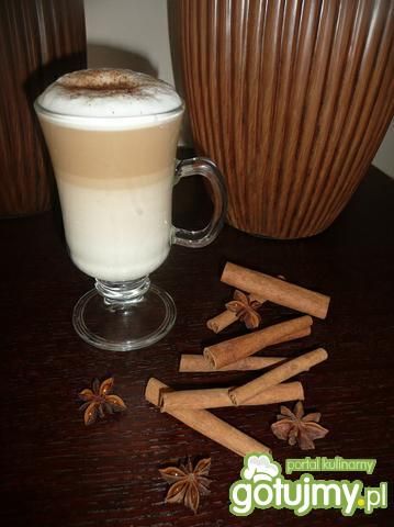 Latte z cynamonem Latte z cynamonem