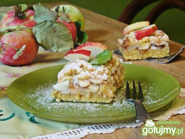 Łatwy jabłecznik z bezą 