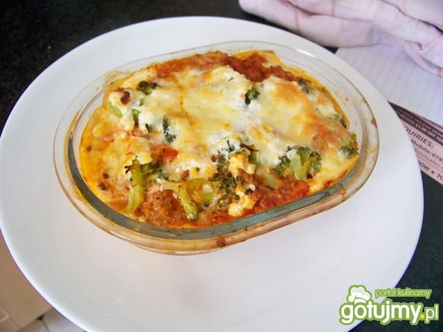 lazania - lasagne z brokułami lazania - lasagne z brokułami