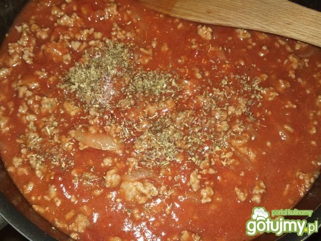 Lazania potrójnie pomidorowa z mięsem
