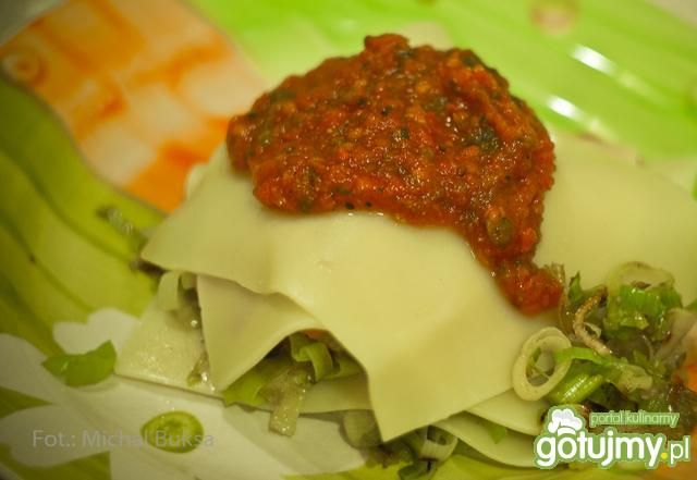 Lazania z porami i wędzonym łososiem Lazania z porami i wędzonym łososiem