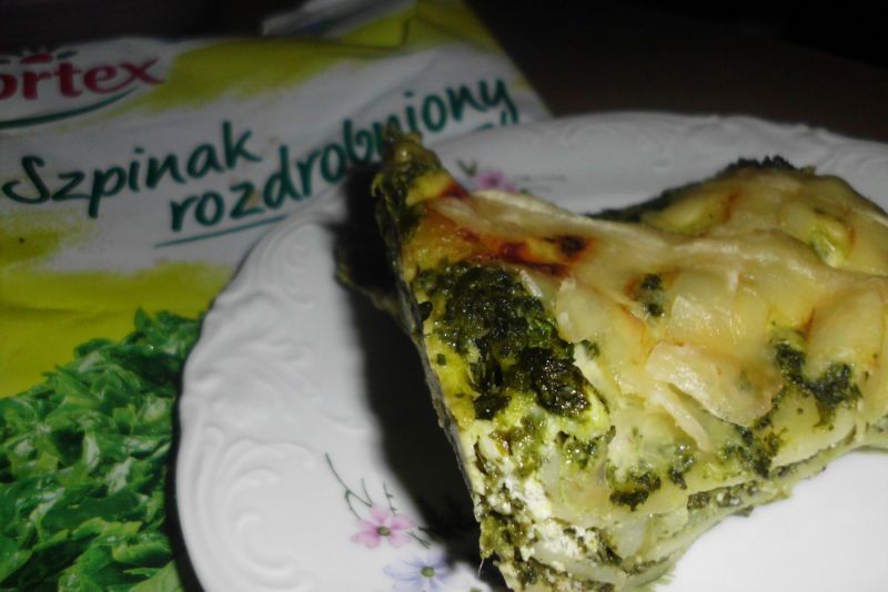 Lazania ze szpinakiem Lazania ze szpinakiem