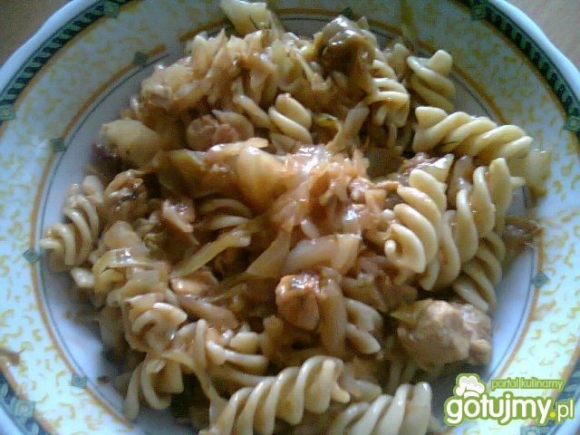 Łazanki a'la bigos Łazanki a'la bigos