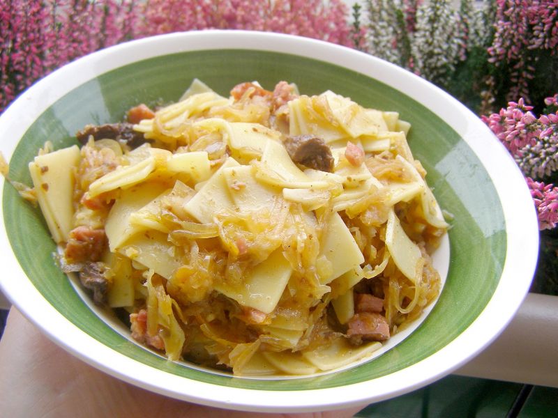 Łazanki z kapustą, grzybami