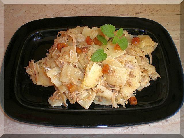 Łazanki z kiszoną kapustą i mięsem Łazanki z kiszoną kapustą i mięsem