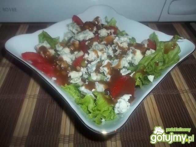 Lazurowa sałatka z dymką Lazurowa sałatka z dymką