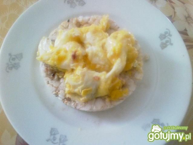 Leciutka jajecznica na mleku