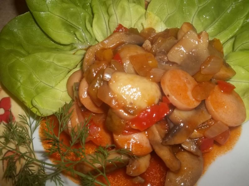 Leczo pieczarkowo - paprykowe Leczo pieczarkowo - paprykowe