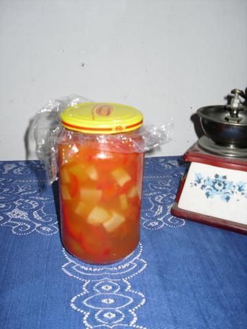 Leczo w słoiku na zime