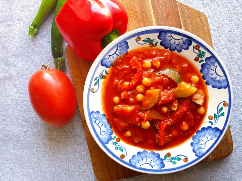 Leczo z ciecierzycą Leczo z ciecierzycą