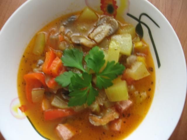 leczo z cukini z pieczarkami leczo z cukini z pieczarkami