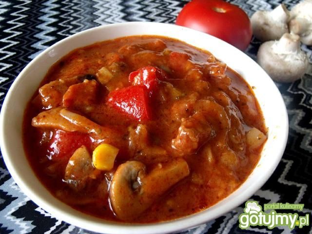 Leczo z cukinią i warzywami