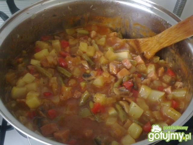 Leczo z fasolką szparagową Leczo z fasolką szparagową