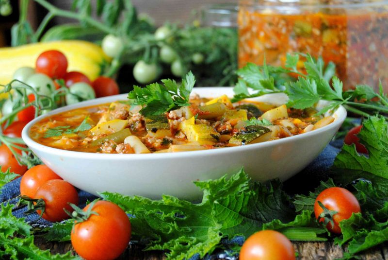 Leczo z fasolką szparagową i mięsem mielonym Leczo z fasolką szparagową i mięsem mielonym