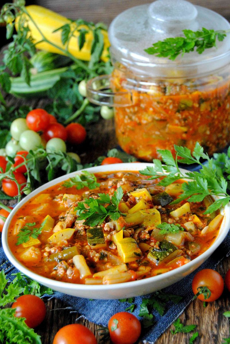 Leczo z fasolką szparagową i mięsem mielonym Leczo z fasolką szparagową i mięsem mielonym