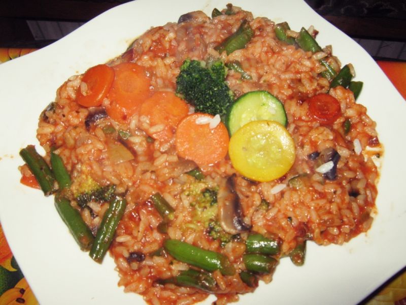 Leczo z warzywami i ryżem